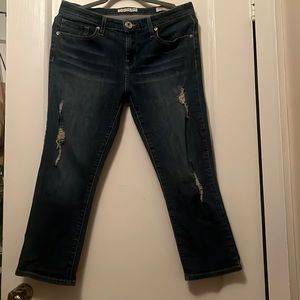 Guess brand mid rise crop skinny jeans